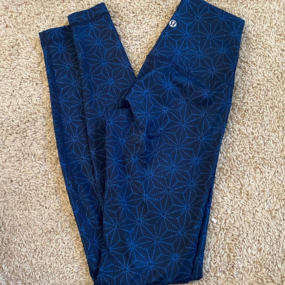 Lululemon fold over leggings - size 2/4/6
